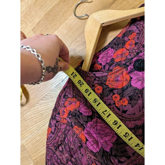 Vintage 1980s Carole Little Purple Poppy Floral Quilted Equestrian Art Jacket 10 - Picture 8 of 8